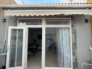 Se vende bungalow de 2 habitaciones todo reformado